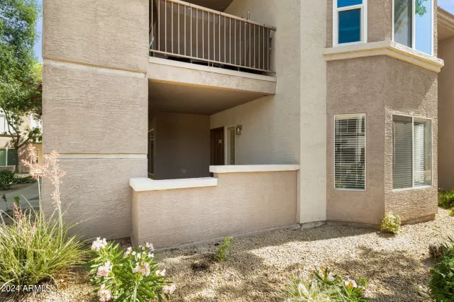 MLS: 6710706 Condo For Sale