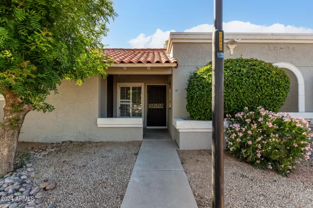 MLS: 6710752 Condo For Sale