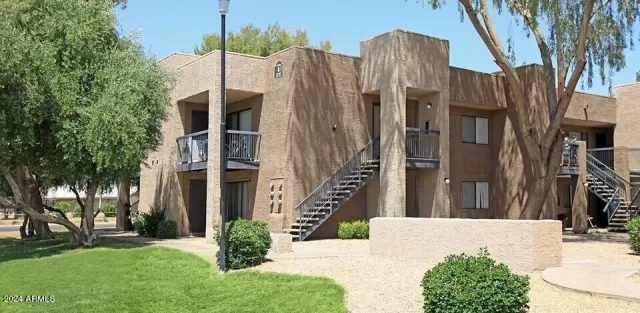 MLS: 6710989 Condo For Sale