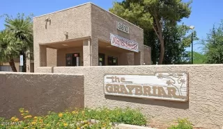 Photo #2: 6710989 Listing