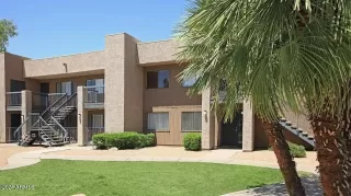 Photo #3: 6710989 Listing