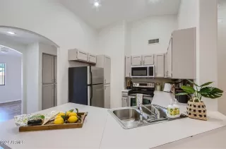 Photo #5: 6711082 Listing 