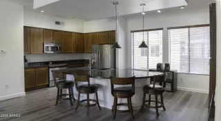 Photo #2: 6711119 Listing 