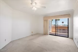 Photo #3: 6711176 Listing