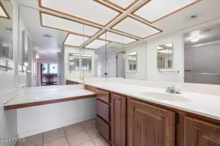 Photo #6: 6711176 Listing