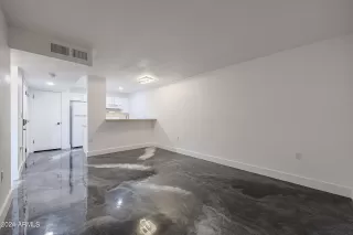 Photo #6: 6711325 Listing 