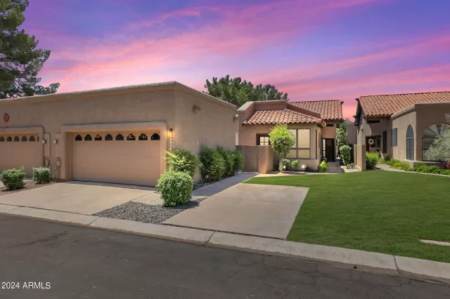 MLS: 6711391 Condo For Sale