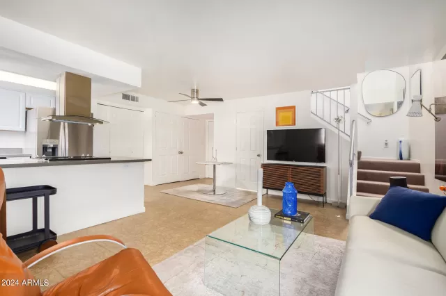 MLS: 6711824 Condo For Sale