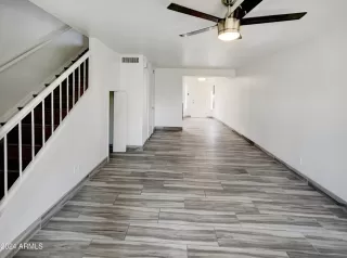 Photo #2: 6711961 Listing