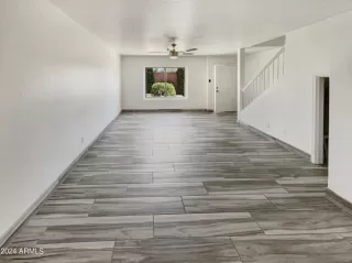 Photo #4: 6711961 Listing