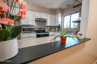 Photo #4: 6712018 Listing 