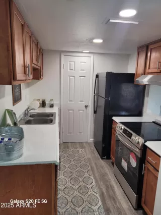 Photo #5: 6712079 Listing