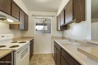 Photo #5: 6712276 Listing 