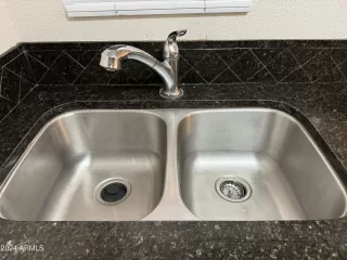 Photo #5: 6712541 Listing