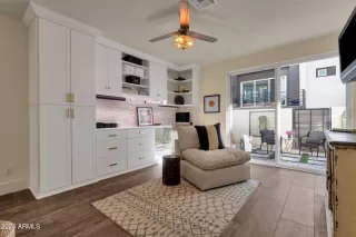 Photo #2: 6712687 Listing 