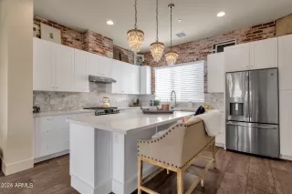 Photo #6: 6712687 Listing 