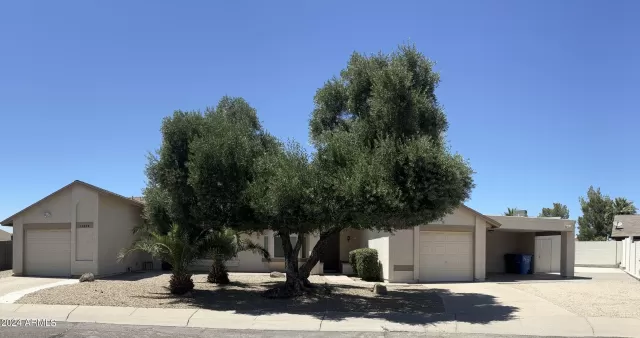 MLS: 6712718 Condo For Sale