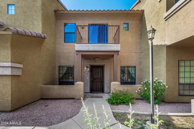 MLS: 6712818 Condo For Sale