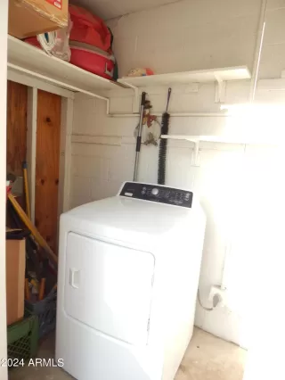 Photo #6: 6712878 Listing