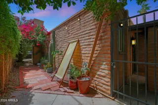 Photo #3: 6712955 Listing