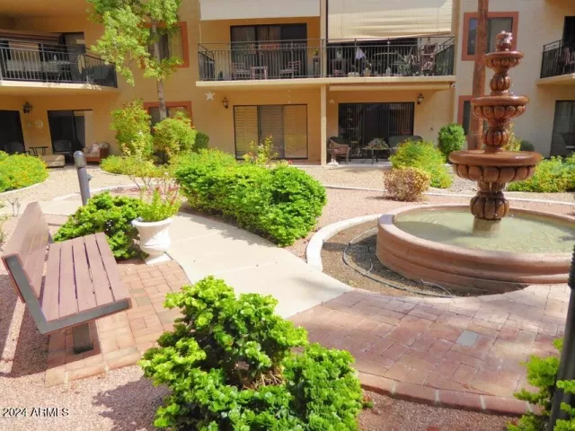 MLS: 6712973 Condo For Sale