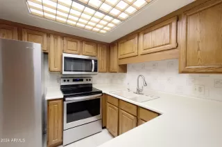 Photo #3: 6712973 Listing