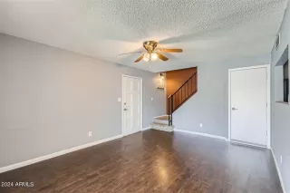 Photo #6: 6713033 Listing 