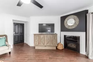 Photo #1: 6713172 Listing 