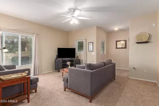 Photo #4: 6713288 Listing