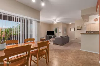 Photo #6: 6713288 Listing