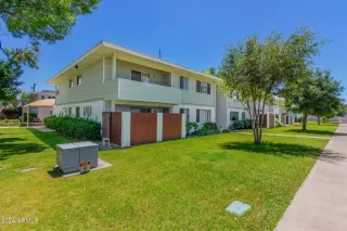 Photo #1: 6713301 Listing 