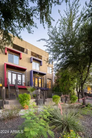 Photo #3: 6713365 Listing