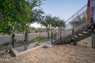 Photo #5: 6713365 Listing