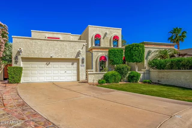 MLS: 6713671 Condo For Sale