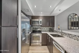 Photo #5: 6713767 Listing