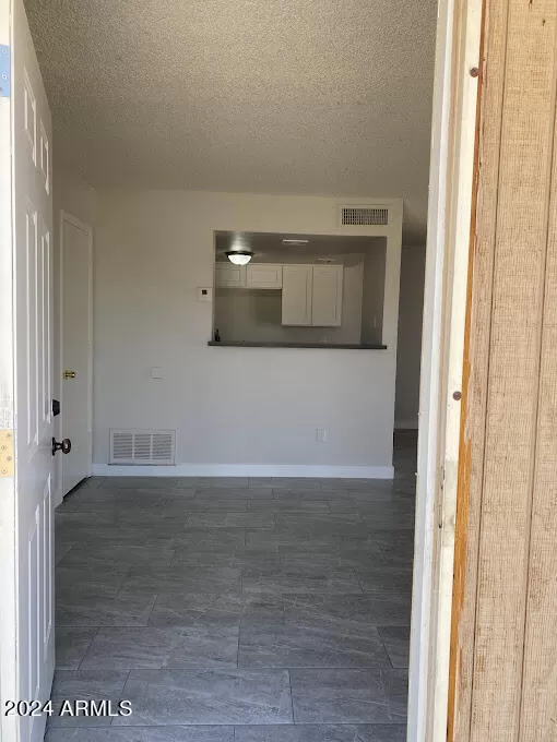 MLS: 6714373 Condo For Sale