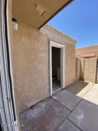 Photo #2: 6714373 Listing