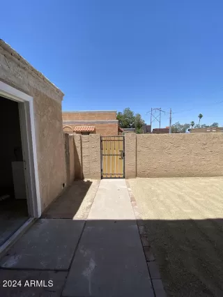 Photo #3: 6714373 Listing