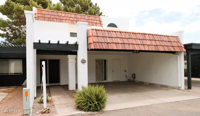 MLS: 6714704 Condo For Sale