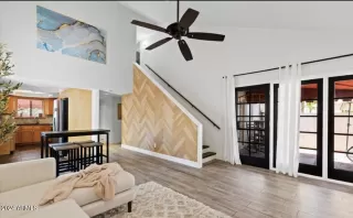 Photo #1: 6715134 Listing