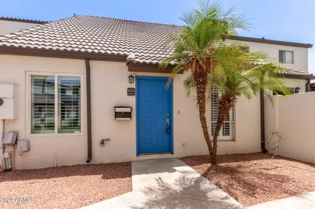 MLS: 6715227 Condo For Sale