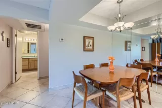 Photo #2: 6715349 Listing