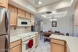 Photo #4: 6715349 Listing