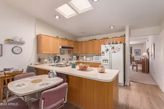 Photo #3: 6715475 Listing