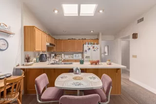 Photo #4: 6715475 Listing