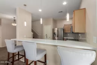 Photo #3: 6715563 Listing 