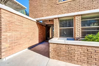 Photo #3: 6715607 Listing