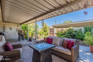 Photo #5: 6715645 Listing