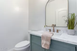 Photo #5: 6715658 Listing