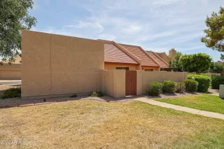 Photo #2: 6715761 Listing